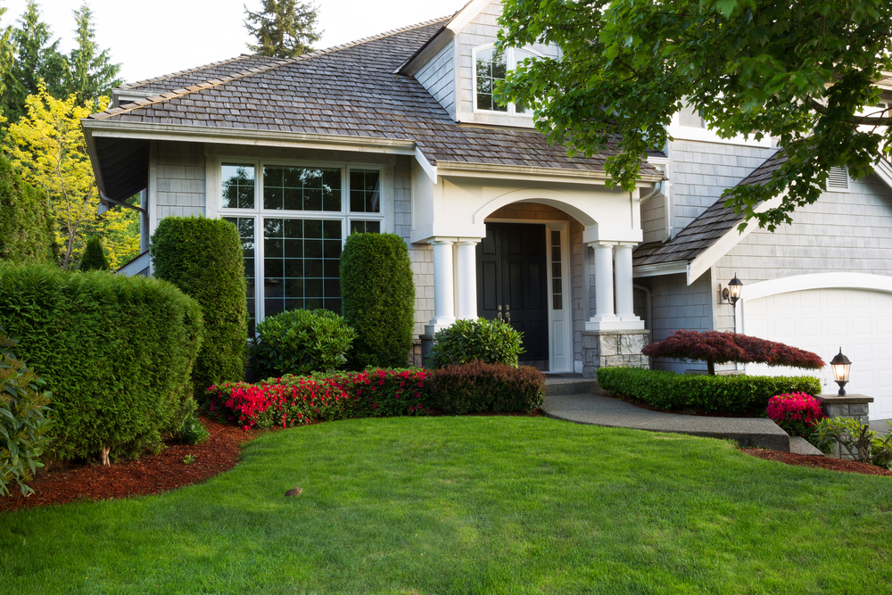 Front Yard Landscaping Ideas for Your Avon Home | Avon Landscaping