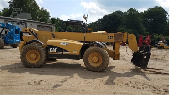 2005 CATERPILLAR TH560B | Equipment Store