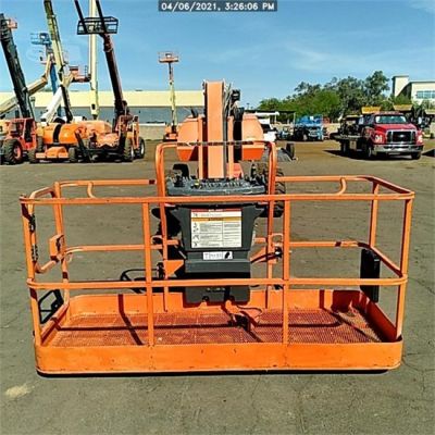 2015 JLG 660SJ
