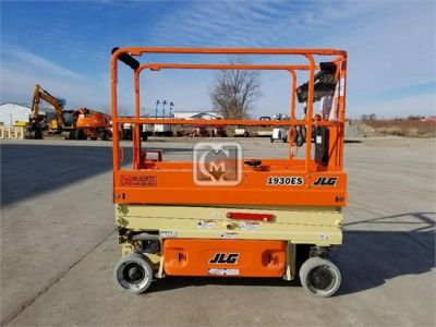 2017 JLG 1930ES