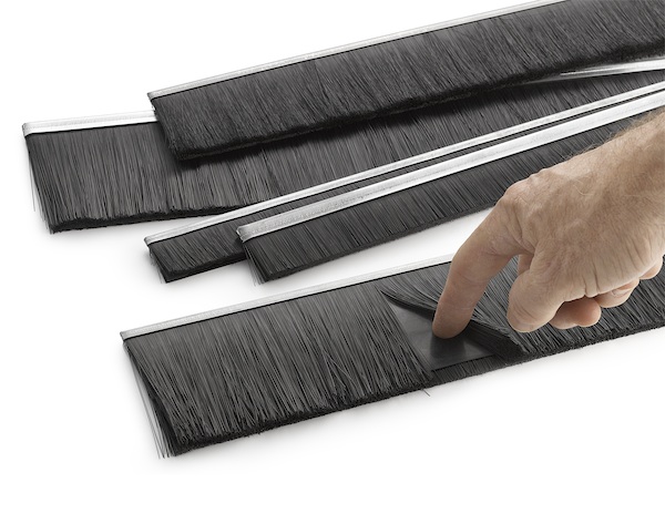Strip Brushes (Carbon fiber)