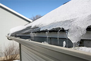 Ice-on-roof-and-gutters